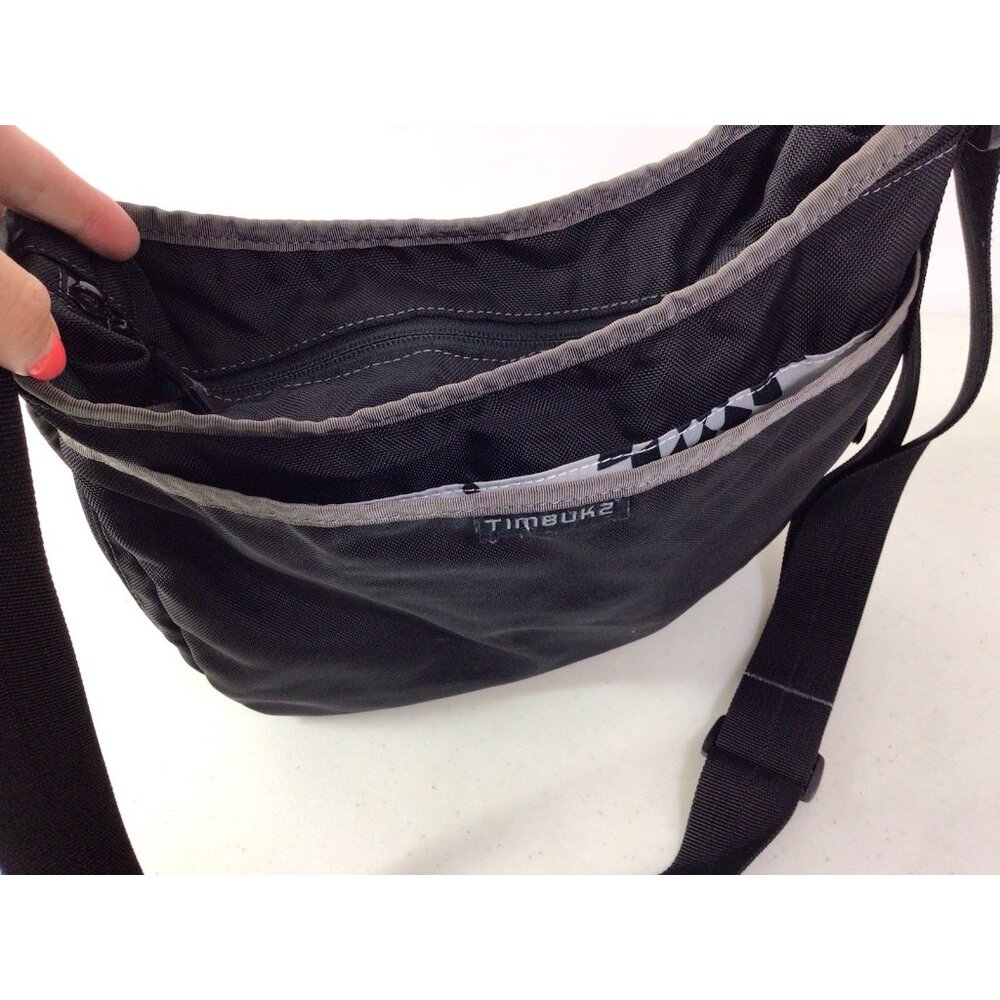 Timbuk2 Black and Gray Shoulder Bag - Picture 3 of 9
